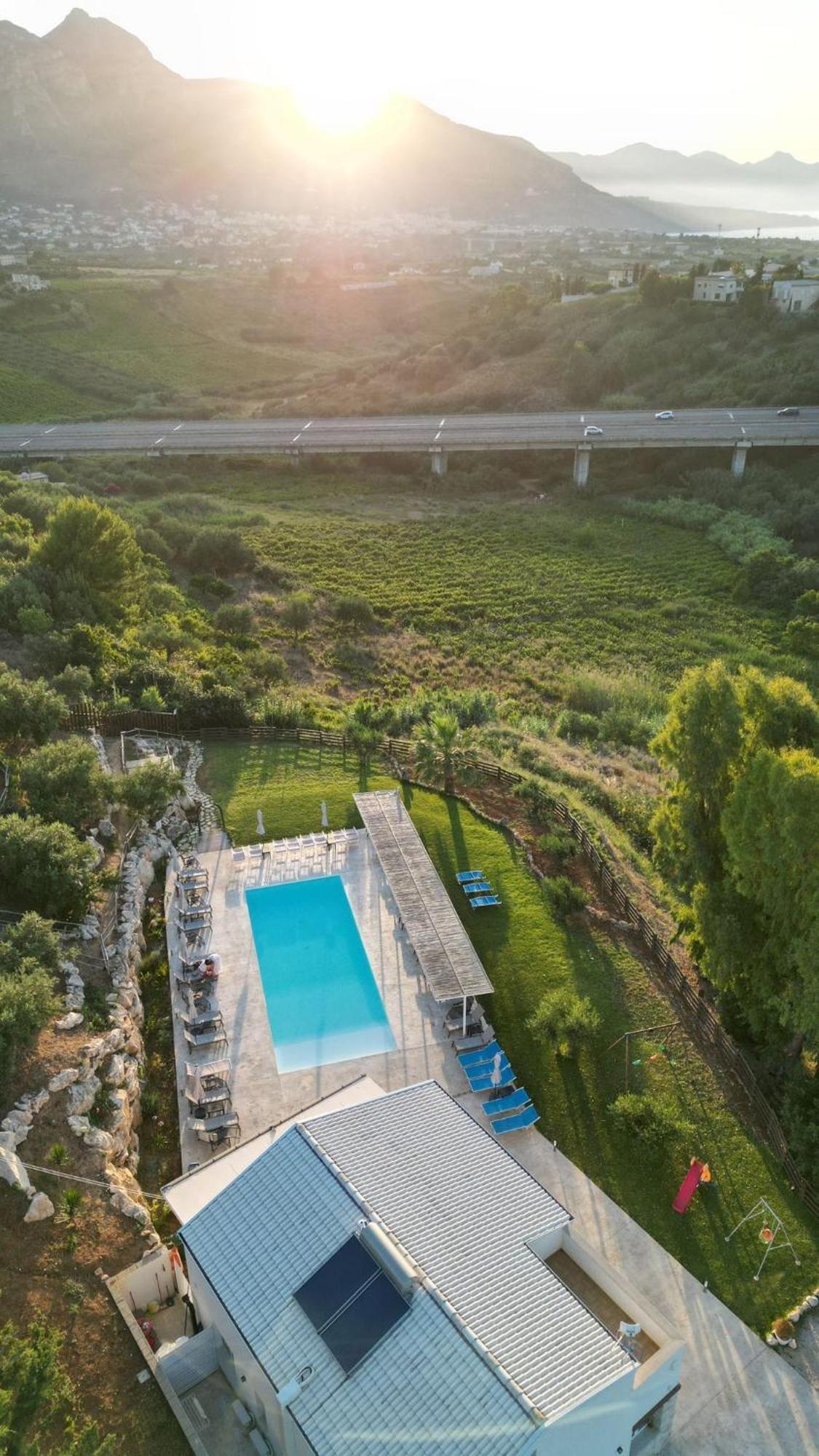 Ci Vulia B&B - Sicilia Sea, Pool, Bbq, Tv, Wi-Fi 알카모 마리나 외부 사진
